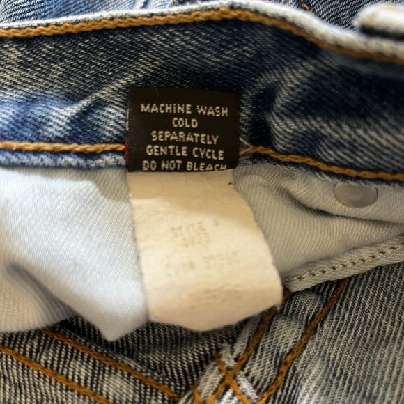 Dungarees Women's American Eagle Cut off Jean Shorts Y2k Lt Blue Size 6 - Picture 5 of 5